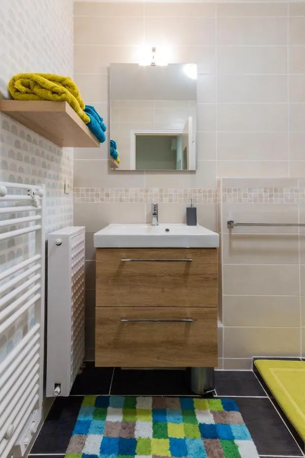Apartment T2 Port De Vannes France